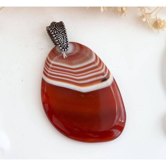 Jewelry - Golden Banded Agate Crystal Oval Shaped Large Silver Toned Vintage Pendant